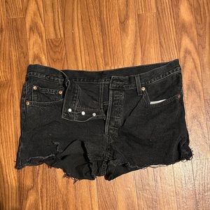 Black Levi 501 shorts size 32 waist